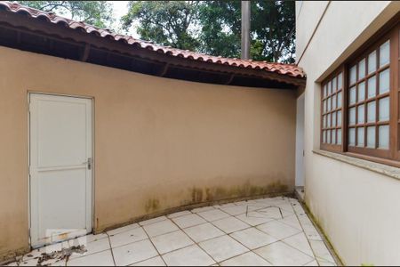 Casa à venda com 193m², 3 quartos e 3 vagas Casa à venda com 193m², 3 quartos e 3 vagasQuintal