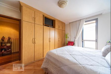 Apartamento à venda com 178m², 4 quartos e 3 vagas Apartamento à venda com 178m², 4 quartos e 3 vagasQuarto 4