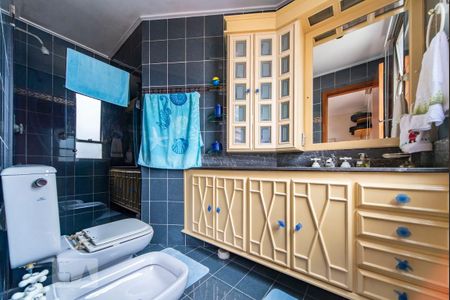 Apartamento à venda com 178m², 4 quartos e 3 vagas Apartamento à venda com 178m², 4 quartos e 3 vagasBanheiro do Quarto 3