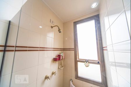 Apartamento à venda com 178m², 4 quartos e 3 vagas Apartamento à venda com 178m², 4 quartos e 3 vagasChuveiro