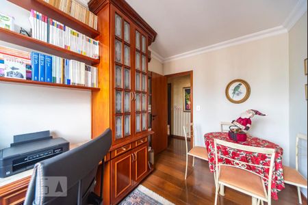 Apartamento à venda com 178m², 4 quartos e 3 vagas Apartamento à venda com 178m², 4 quartos e 3 vagasQuarto 1