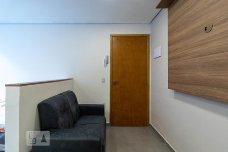 Sala de casa para alugar com 1 quarto, 31m² em Chora Menino, São Paulo