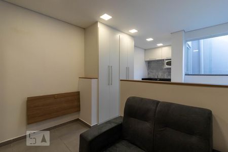 Sala de casa para alugar com 1 quarto, 31m² em Chora Menino, São Paulo