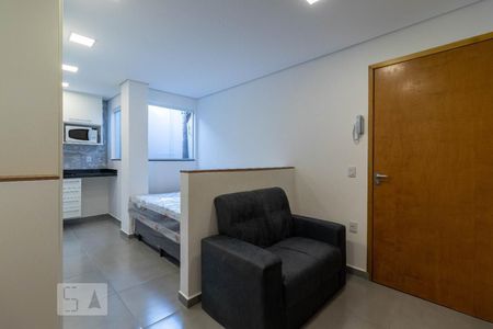 Sala de casa para alugar com 1 quarto, 31m² em Chora Menino, São Paulo