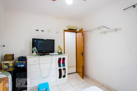 Apartamento à venda com 172m², 3 quartos e 2 vagas Apartamento à venda com 172m², 3 quartos e 2 vagasQuarto 2