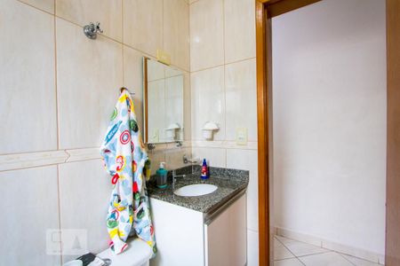 Apartamento à venda com 172m², 3 quartos e 2 vagas Apartamento à venda com 172m², 3 quartos e 2 vagasBanheiro social