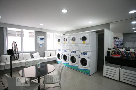 Apartamento à venda com 53m², 1 quarto e 1 vaga Apartamento à venda com 53m², 1 quarto e 1 vagaLavanderia