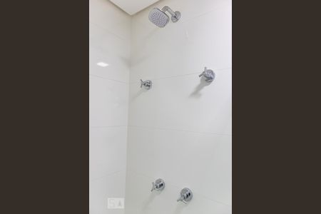 Apartamento para alugar com 59m², 2 quartos e 2 vagas Apartamento para alugar com 59m², 2 quartos e 2 vagasBanheiro