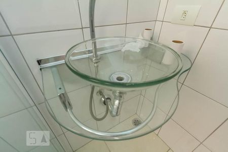 Casa à venda com 150m², 3 quartos e 2 vagasBanheiro da suíte 1