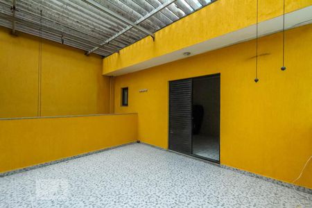 Casa à venda com 150m², 3 quartos e 2 vagasQuintal