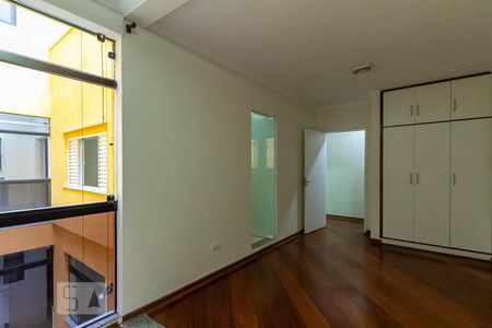 Suíte 1 de casa para alugar com 3 quartos, 150m² em Parque Terra Nova Ii, São Bernardo do Campo