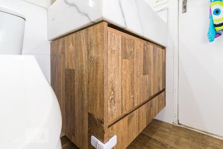 Apartamento à venda com 63m², 2 quartos e 1 vaga Apartamento à venda com 63m², 2 quartos e 1 vagaBanheiro