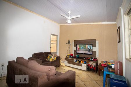 Casa à venda com 200m², 3 quartos e 4 vagasSala de TV