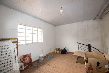 Casa à venda com 200m², 3 quartos e 4 vagasÁrea de Serviço - Piso Superior