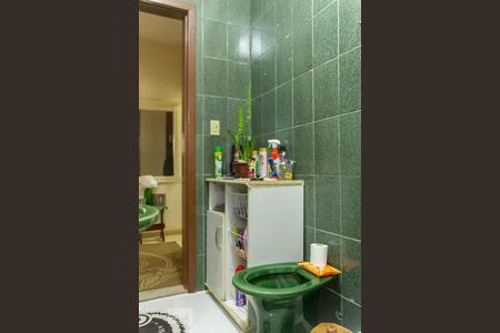 Casa à venda com 184m², 4 quartos e 1 vaga Casa à venda com 184m², 4 quartos e 1 vagaBanheiro