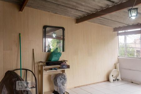 Casa à venda com 184m², 4 quartos e 1 vaga Casa à venda com 184m², 4 quartos e 1 vagaVaranda