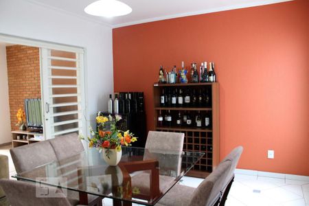 Casa à venda com 216m², 4 quartos e 3 vagasSala de Jantar