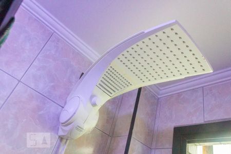 Apartamento para alugar com 50m², 1 quarto e 1 vaga Apartamento para alugar com 50m², 1 quarto e 1 vagaDetalhe banheiro da suíte