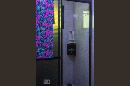 Apartamento para alugar com 50m², 1 quarto e 1 vaga Apartamento para alugar com 50m², 1 quarto e 1 vagaBanheiro da suíte