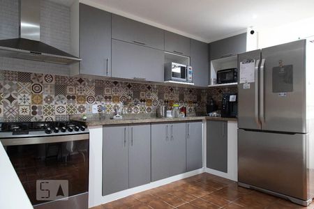 Apartamento à venda com 150m², 4 quartos e 2 vagas Apartamento à venda com 150m², 4 quartos e 2 vagasCozinha