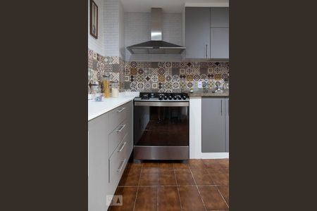 Apartamento à venda com 150m², 4 quartos e 2 vagas Apartamento à venda com 150m², 4 quartos e 2 vagasCozinha