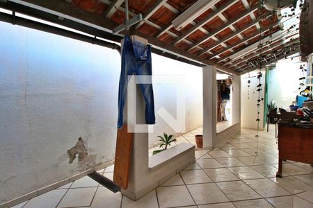 Casa à venda com 180m², 3 quartos e 6 vagasÁrea gourmet