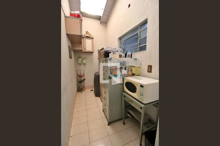 Casa à venda com 180m², 3 quartos e 6 vagasCozinha - Anexo