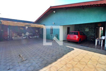 Casa à venda com 180m², 3 quartos e 6 vagasGaragem