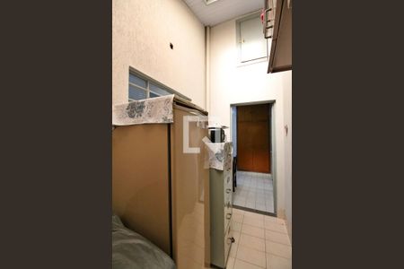 Casa à venda com 180m², 3 quartos e 6 vagasCozinha - Anexo