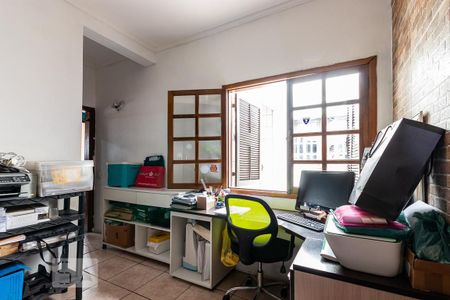 Casa à venda com 300m², 3 quartos e 4 vagas Casa à venda com 300m², 3 quartos e 4 vagasQuarto 3