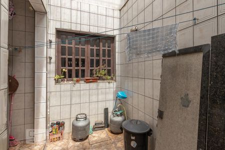 Casa à venda com 300m², 3 quartos e 4 vagas Casa à venda com 300m², 3 quartos e 4 vagasÁrea de serviço