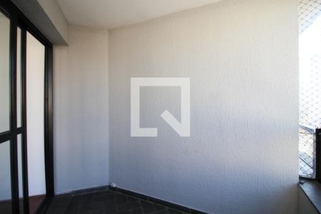Varanda de apartamento à venda com 3 quartos, 140m² em Vila Nova Conceição, São Paulo