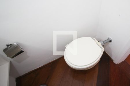 Lavabo de apartamento à venda com 3 quartos, 140m² em Vila Nova Conceição, São Paulo