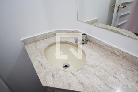 Lavabo de apartamento à venda com 3 quartos, 140m² em Vila Nova Conceição, São Paulo
