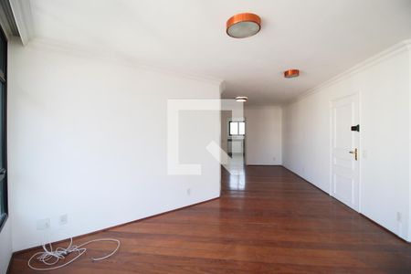 Sala de apartamento à venda com 3 quartos, 140m² em Vila Nova Conceição, São Paulo
