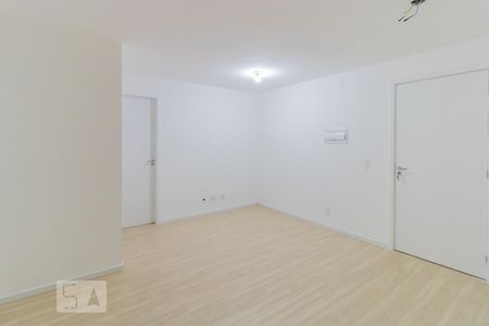 Sala de apartamento para alugar com 2 quartos, 39m² em Cangaíba, São Paulo