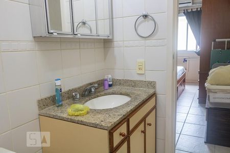 Casa de condomínio à venda com 150m², 3 quartos e 2 vagas Casa de condomínio à venda com 150m², 3 quartos e 2 vagasBanheiro da Suíte