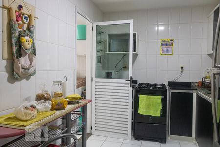 Casa de condomínio à venda com 150m², 3 quartos e 2 vagas Casa de condomínio à venda com 150m², 3 quartos e 2 vagasCozinha