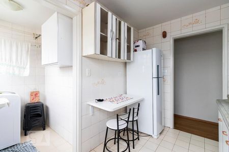 Apartamento à venda com 55m², 2 quartos e 1 vagaCozinha