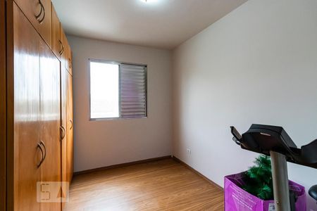 Quarto 1 de apartamento para alugar com 2 quartos, 55m² em Bosque da Saúde, São Paulo