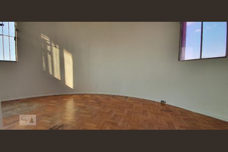 Apartamento à venda com 70m², 3 quartos e sem vaga