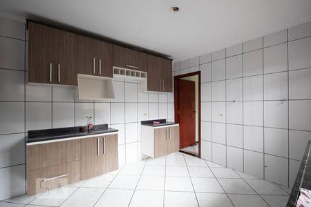 Casa à venda com 176m², 3 quartos e 2 vagas Casa à venda com 176m², 3 quartos e 2 vagasCozinha