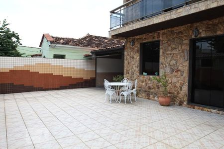 Casa à venda com 400m², 5 quartos e 7 vagasQuintal