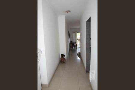 Casa à venda com 400m², 5 quartos e 7 vagasCorredor