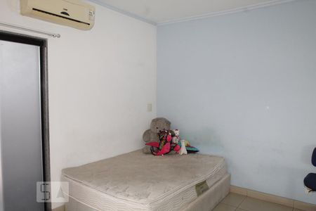 Casa à venda com 400m², 5 quartos e 7 vagasSuíte 2