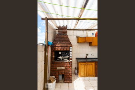 Casa à venda com 150m², 3 quartos e 2 vagas Casa à venda com 150m², 3 quartos e 2 vagasQuintal