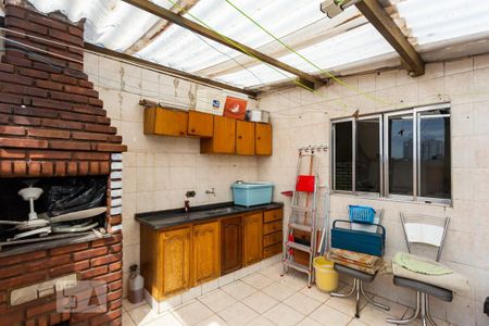 Casa à venda com 150m², 3 quartos e 2 vagas Casa à venda com 150m², 3 quartos e 2 vagasQuintal