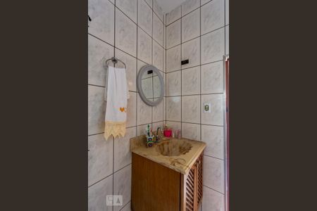 Casa à venda com 150m², 3 quartos e 2 vagas Casa à venda com 150m², 3 quartos e 2 vagasBanheiro da Suíte 2