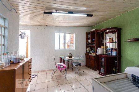 Casa à venda com 150m², 3 quartos e 2 vagas Casa à venda com 150m², 3 quartos e 2 vagasÁrea de Serviço
