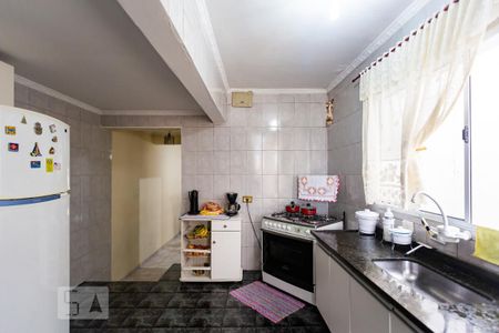 Casa à venda com 150m², 3 quartos e 2 vagas Casa à venda com 150m², 3 quartos e 2 vagasCozinha